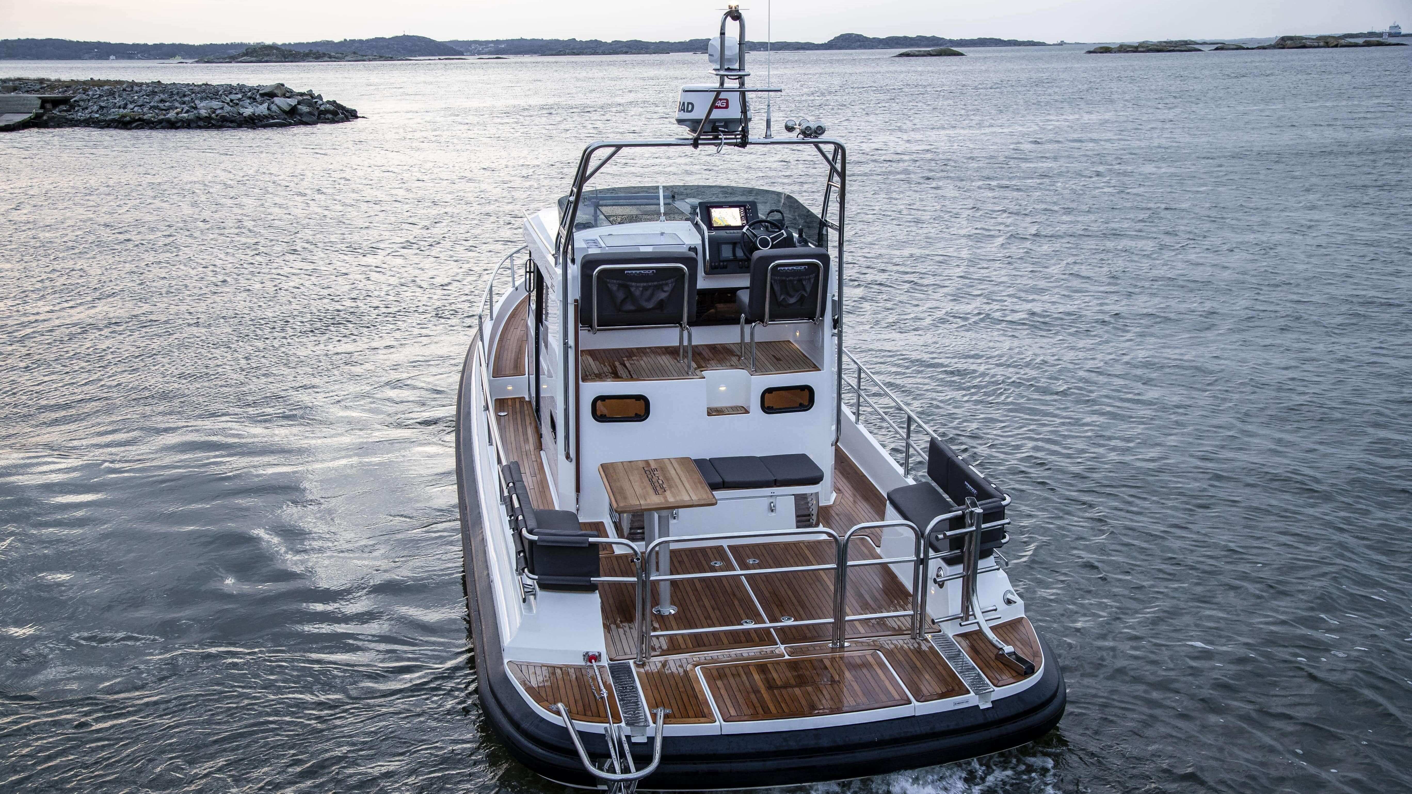 Paragon Yachts P31 Fly